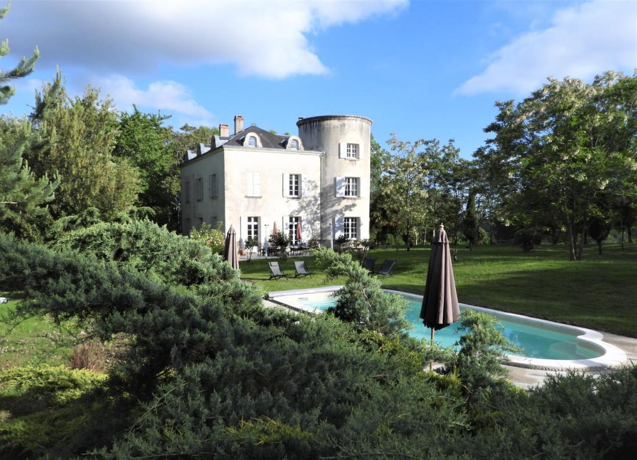 Chateau De La Comtesse Saint-Martin-Petit Exteriér fotografie