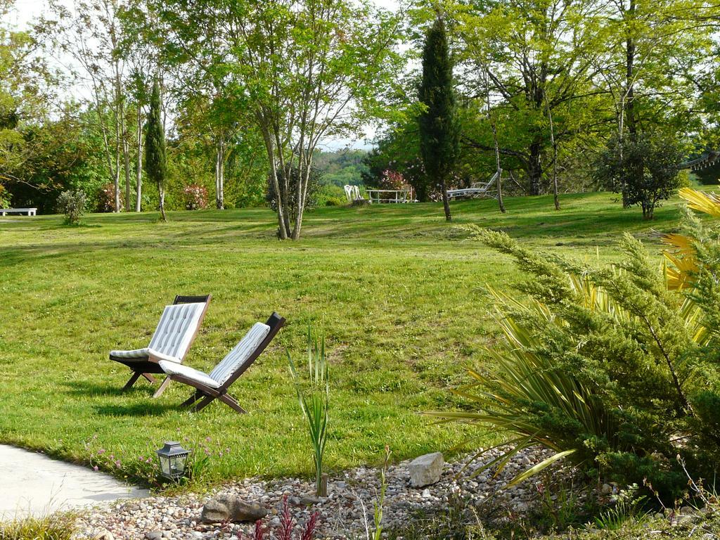Chateau De La Comtesse Saint-Martin-Petit Exteriér fotografie